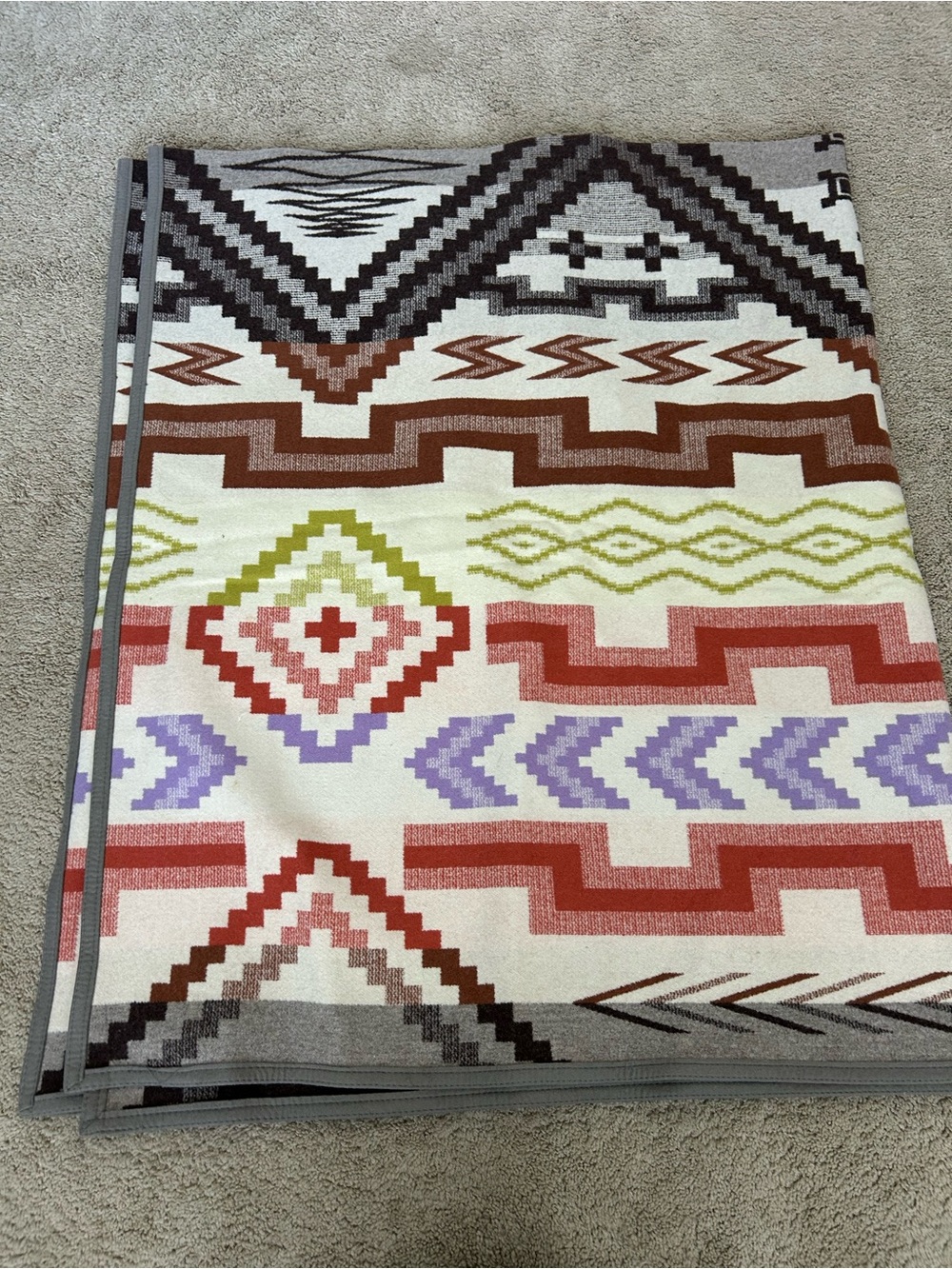 Pendleton Queen size Blanket